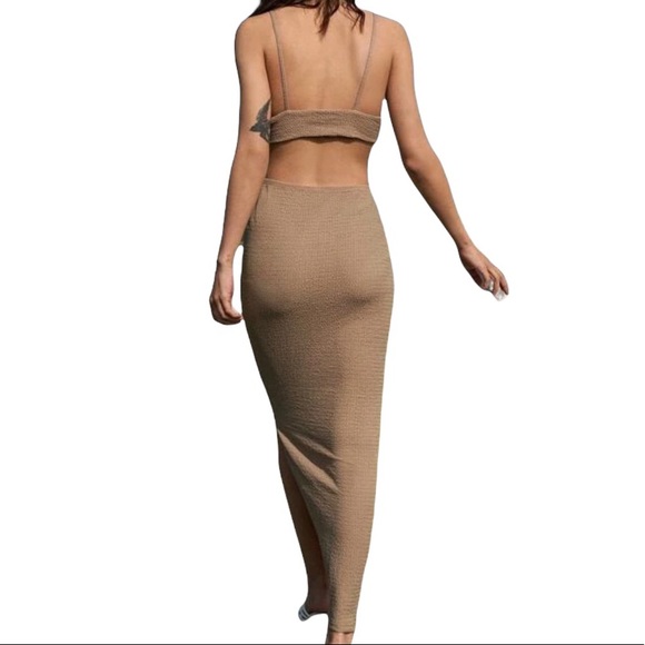 [Shein] Cut out Maxi Dress - Picture 2 of 4